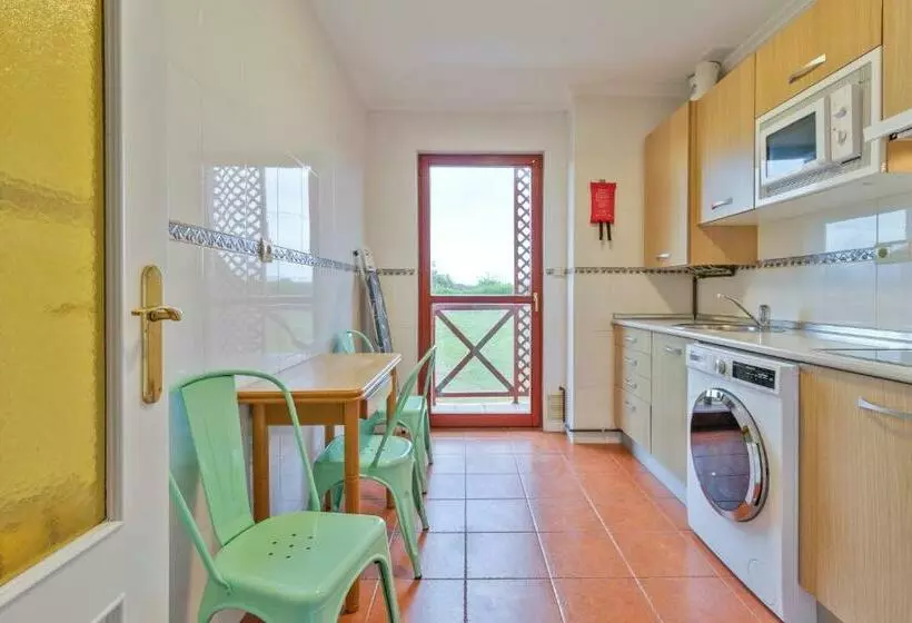 3ベッドルームデュプレックスアパート, Abba Comillas Apartments