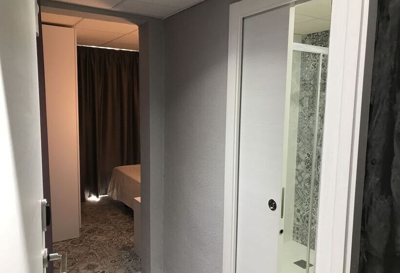 Номер Стандарт, Hostal Boutique Benidorm Blue Beach