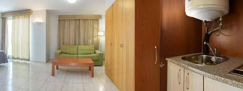 استودیوی استاندارد, Estudios Rh Vinaros