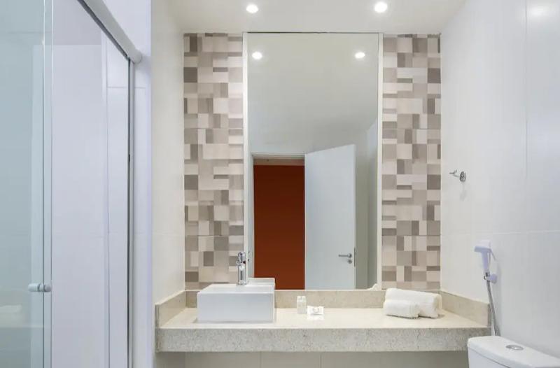 חדר דלוקס צדדי נוף לים, B&b Hotel Rio Copacabana Posto 5