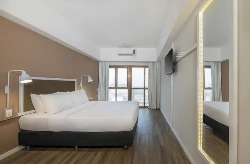 חדר דלוקס צדדי נוף לים, B&b Hotel Rio Copacabana Posto 5