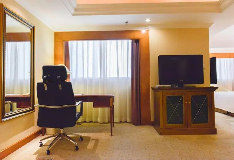 プレミアムルーム, Crowne Plaza Qingdao, An Ihg