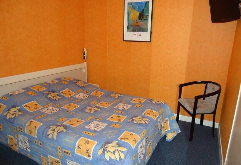 Номер Стандарт, Hôtel Des Voyageurs
