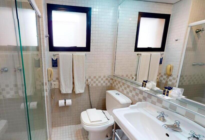 スイート, Estanplaza International