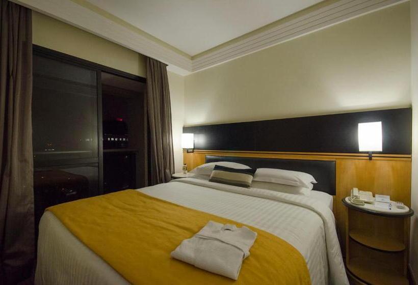 2ベッドスイートルーム, Estanplaza International