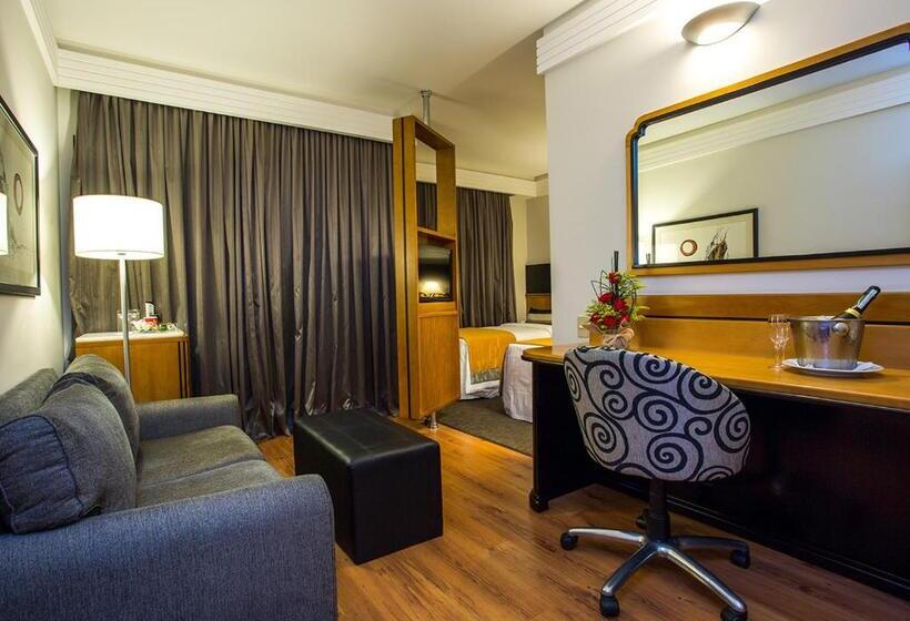 スイート, Estanplaza International