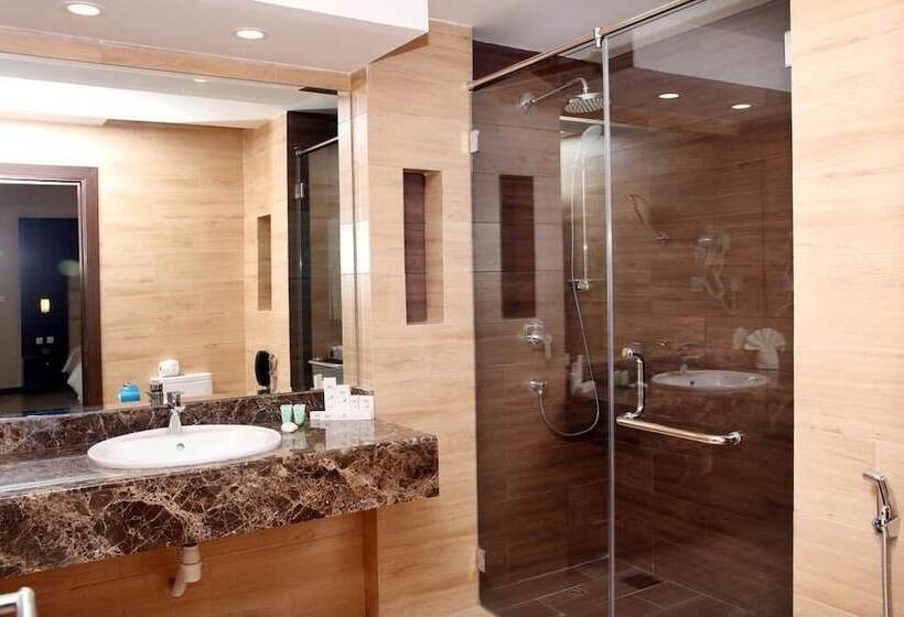 اتاق استاندارد, Haffa House