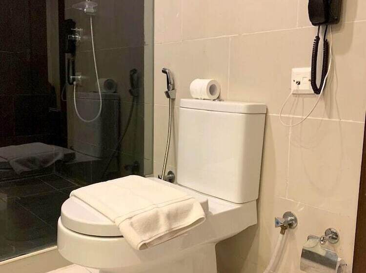 اتاق استاندارد یک نفره, Haffa House