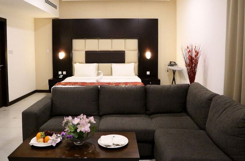 اتاق لوکس, Haffa House