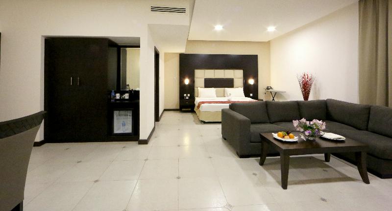 اتاق لوکس, Haffa House