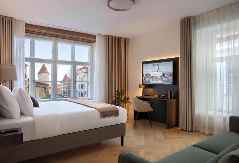 استودیوی استاندارد, Nunne Boutique