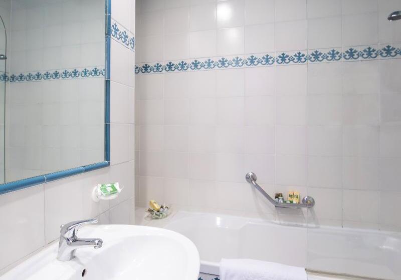 غرفة كلاسيكية, Isabella