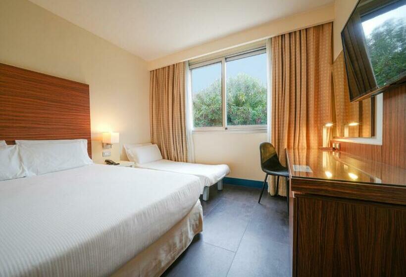 اتاق راحتی سه تخته, La Meridiana Bleisure