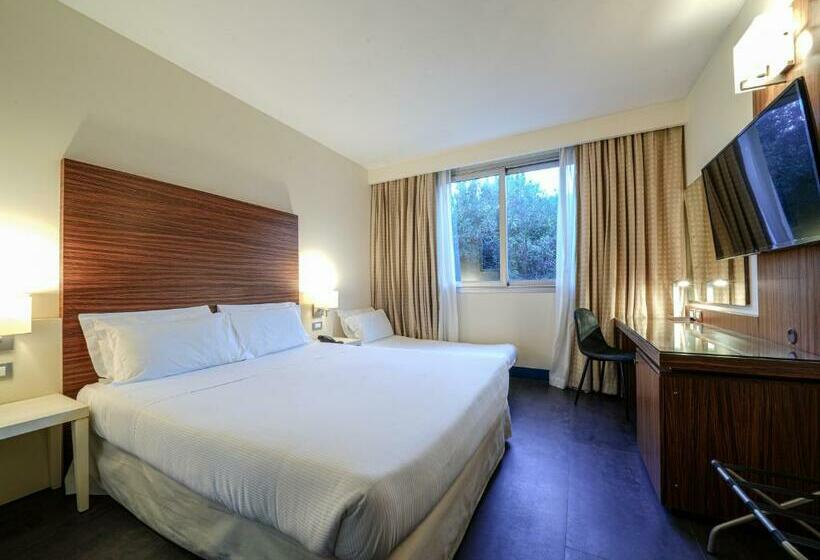 اتاق راحتی سه تخته, La Meridiana Bleisure