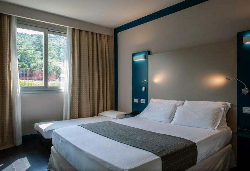 اتاق اجرایی سه نفره, La Meridiana Bleisure