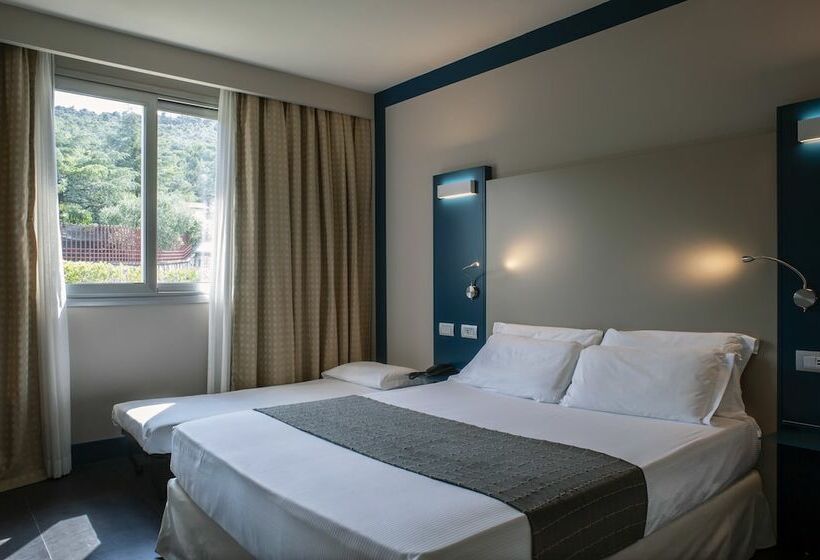 اتاق اجرایی سه نفره, La Meridiana Bleisure