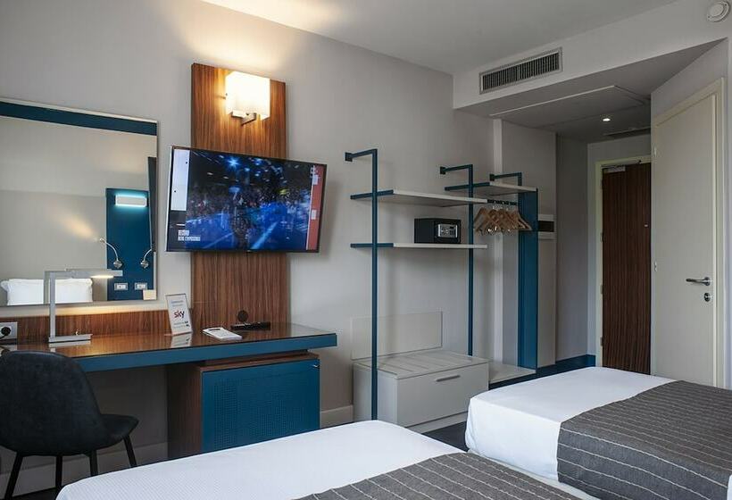 اتاق اجرایی سه نفره, La Meridiana Bleisure