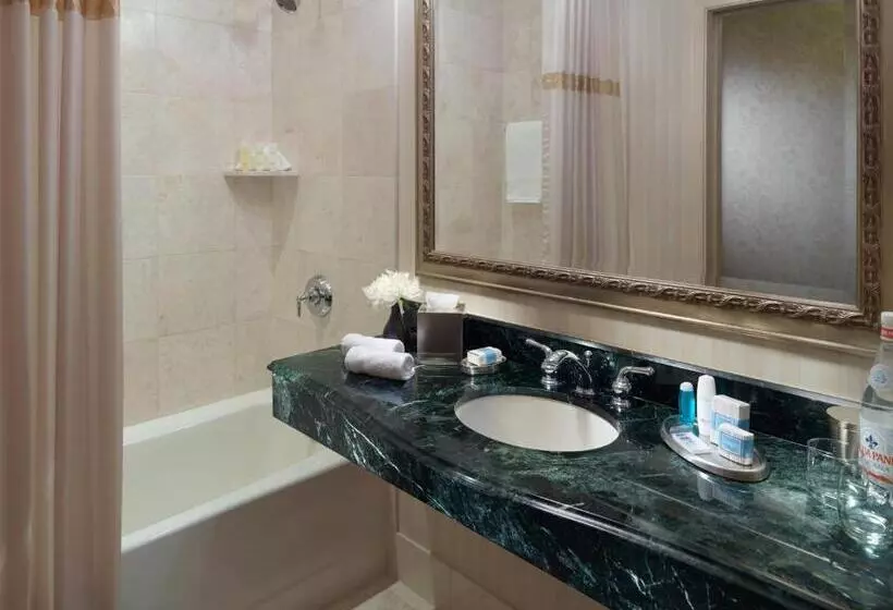 اتاق لوکس, Omni San Francisco