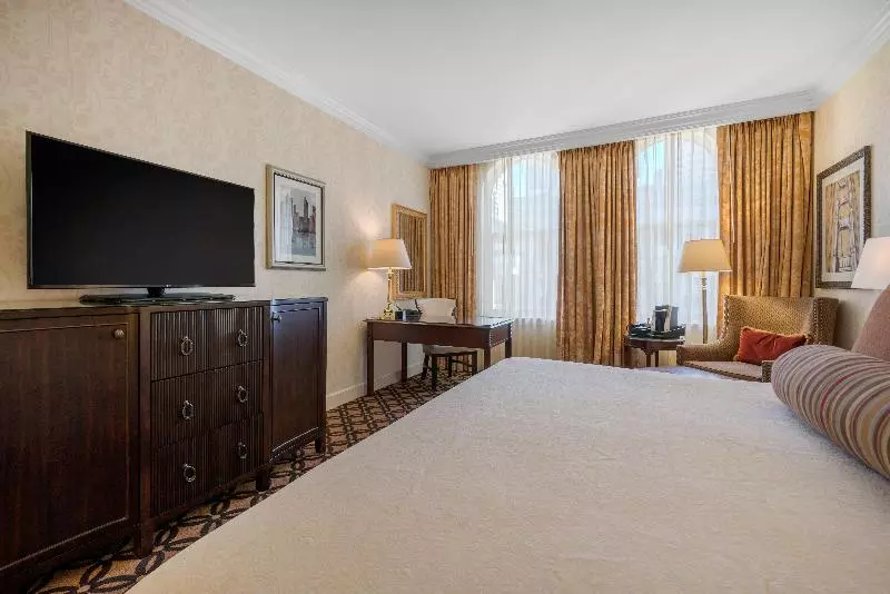 اتاق استاندارد با تخت بزرگ, Omni San Francisco