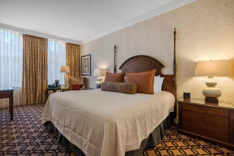 اتاق استاندارد با تخت بزرگ, Omni San Francisco