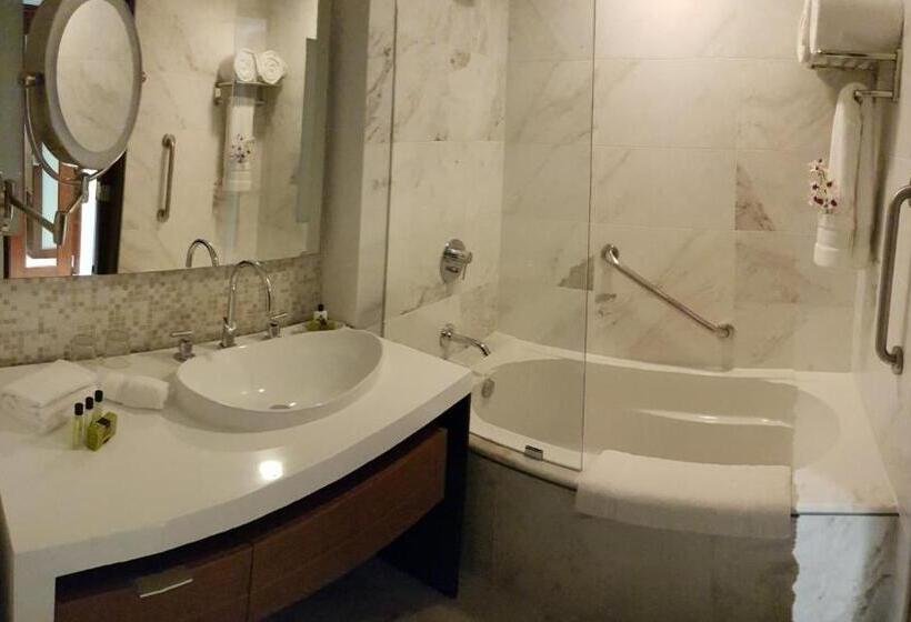 Pokój Premium, Real Intercontinental Metrocentro Managua, An Ihg