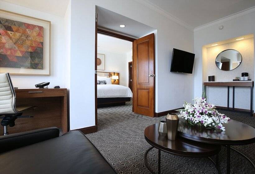 Suite with lake view, Real Intercontinental Metrocentro Managua, An Ihg