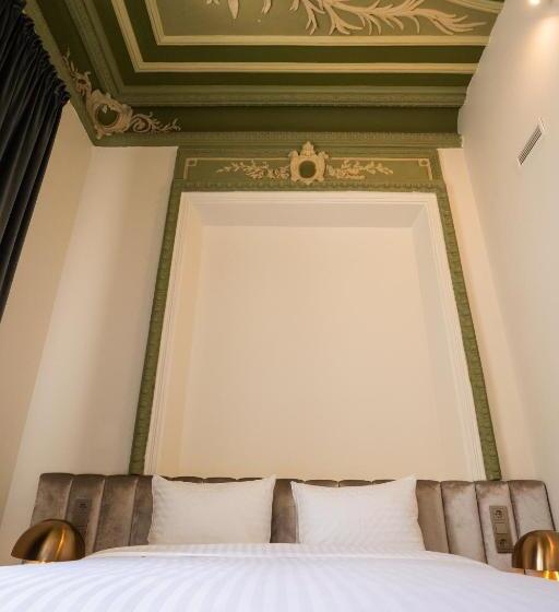 スタンダードルーム, St Palace