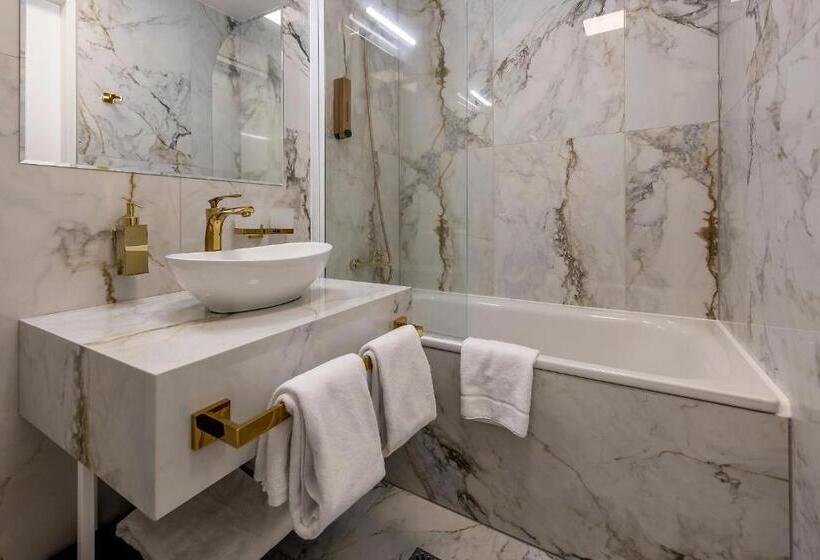 スタンダードルーム, St Palace