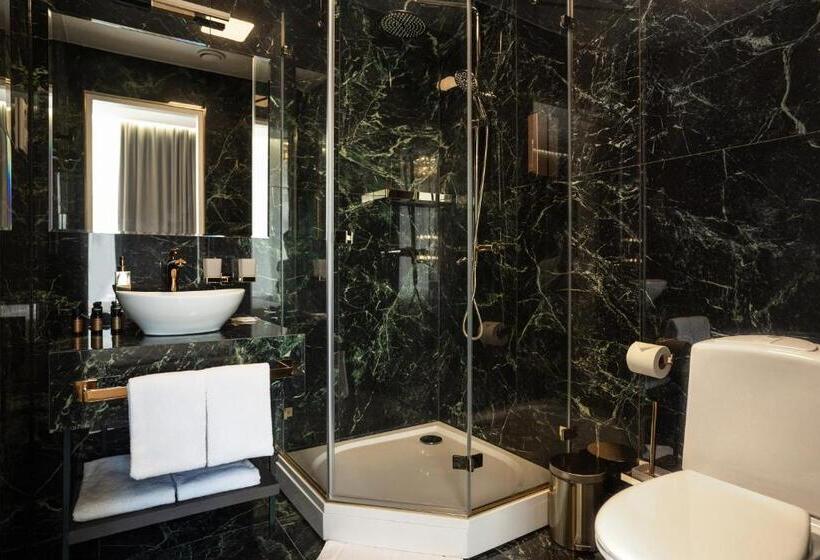 デラックスルーム, St Palace