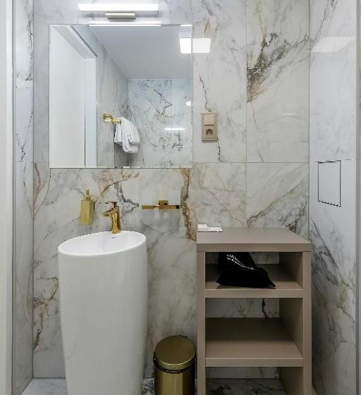 バルコニー付きスタンダードルーム, St Palace