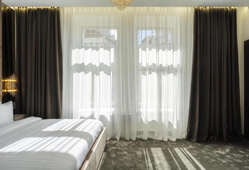 デラックスルーム, St Palace