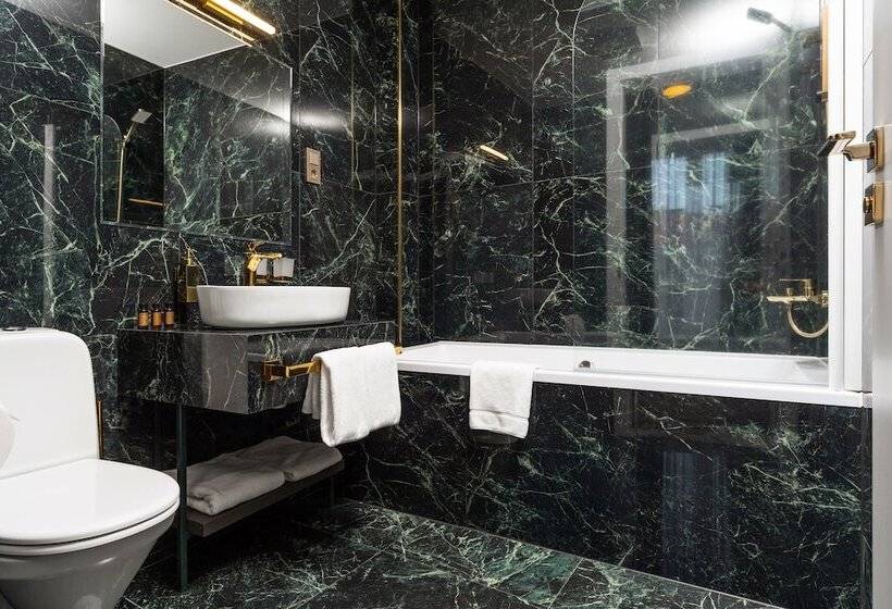 デラックスルーム, St Palace