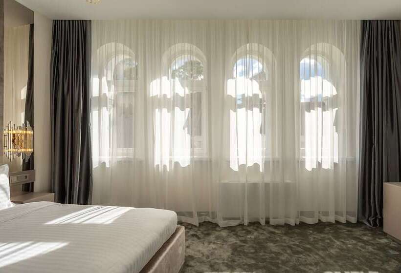 デラックスルーム, St Palace