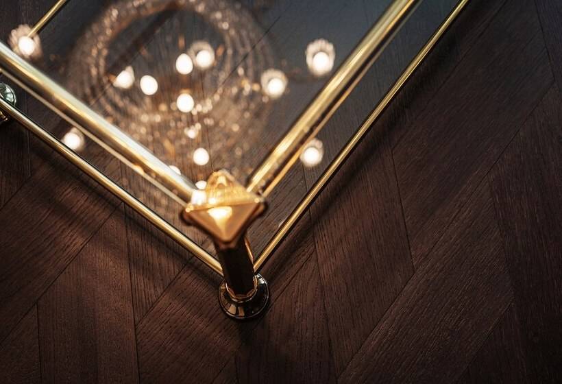 ロイヤルスイート, St Palace