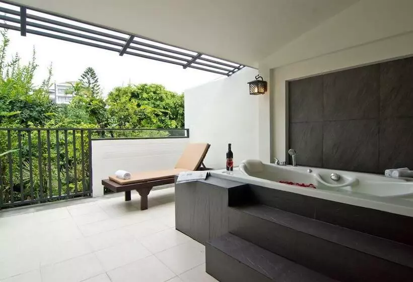 デラックスルーム, Sunshine Garden Resort