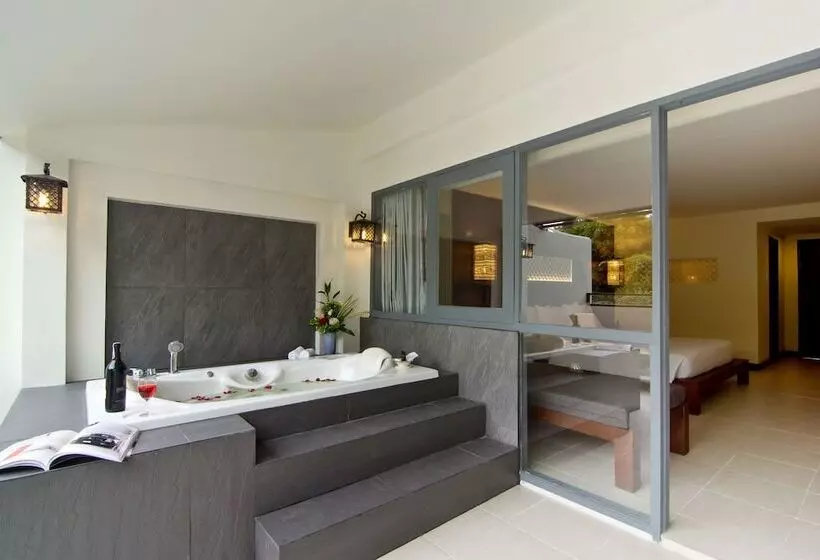 デラックスルーム, Sunshine Garden Resort