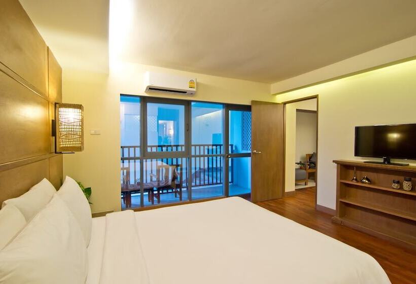 스탠다드 스튜디오, Sunshine Garden Resort