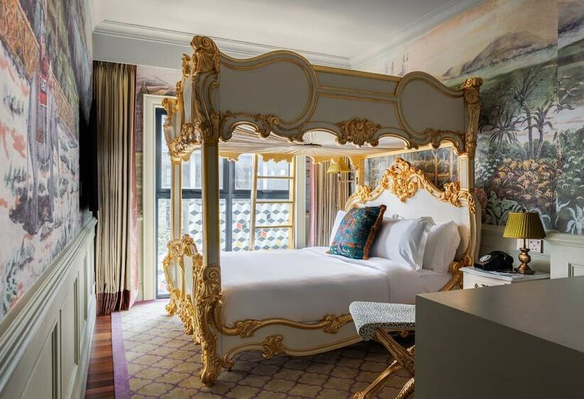 اتاق رویال, The Serangoon House, Singapore, A Tribute Portfolio