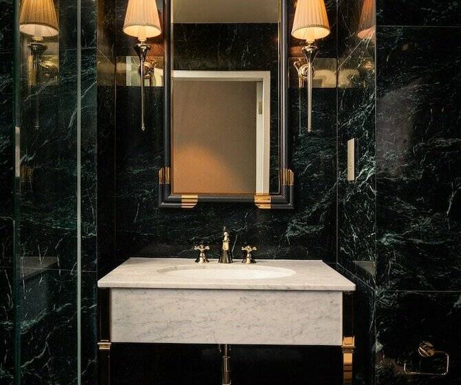 سوئیت رویال, The Serangoon House, Singapore, A Tribute Portfolio