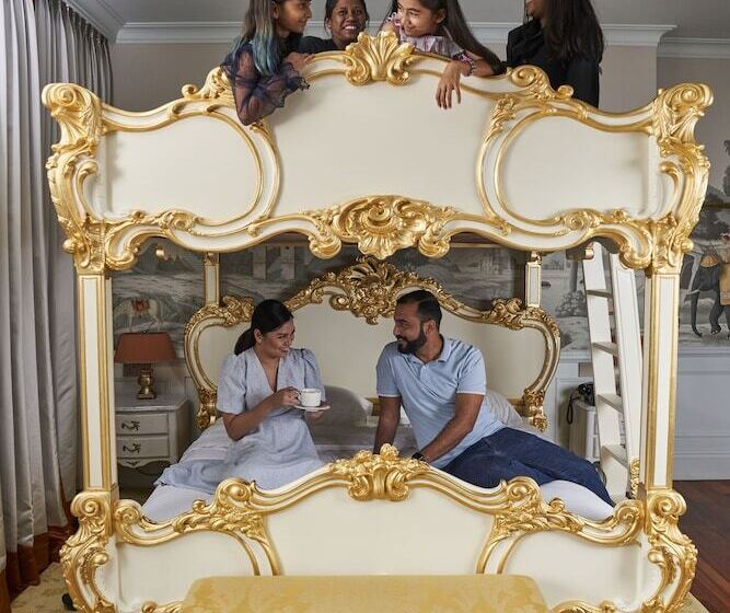 سوئیت رویال, The Serangoon House, Singapore, A Tribute Portfolio