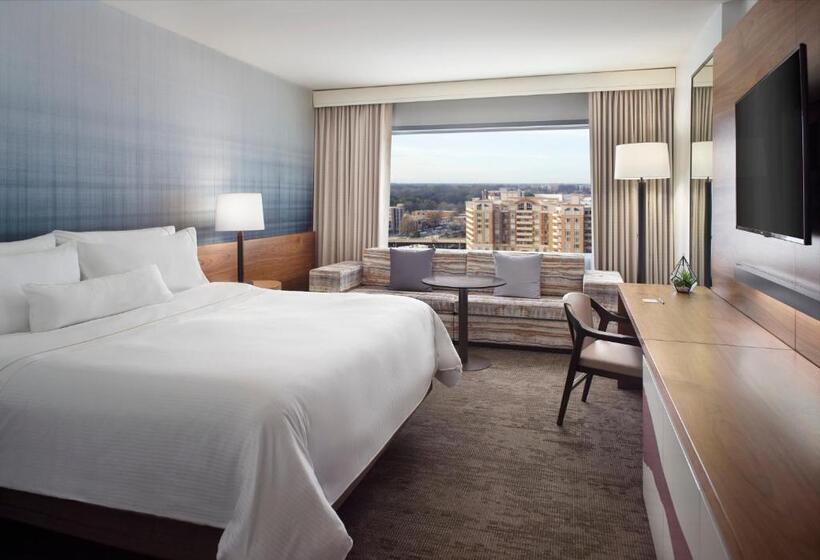 חדר דחוקס עם מיטת קינג, The Westin Charlotte