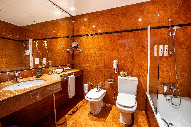 غرفة قياسية مزوَّدة بتراس, Valencia Oceanic Affiliated By Meliá