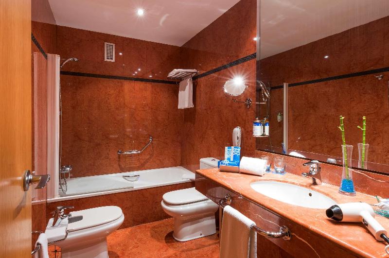 غرفة قياسية مزوَّدة بتراس, Valencia Oceanic Affiliated By Meliá