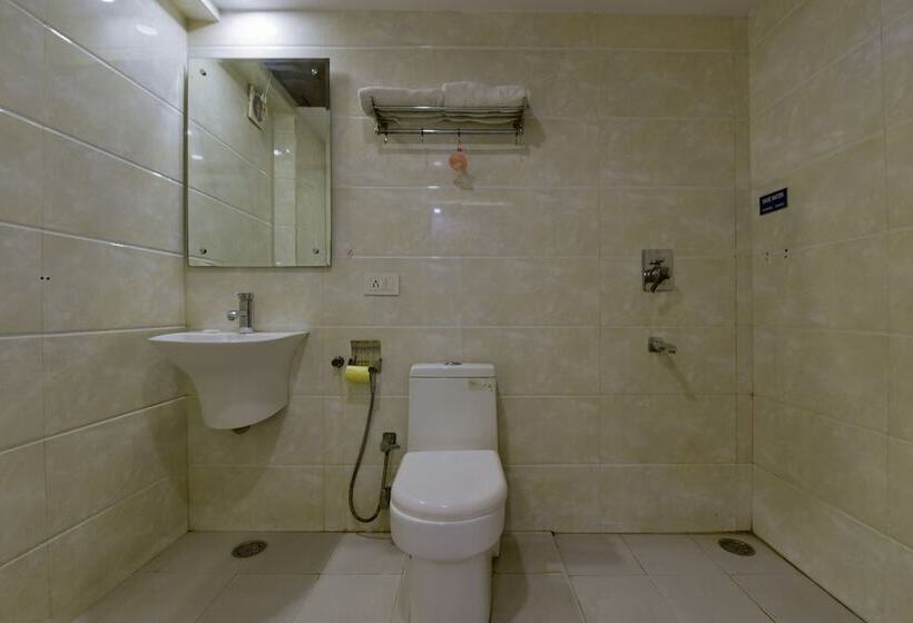 חדר דלוקס, Capital O 2242 Hotel Yuvraj Deluxe