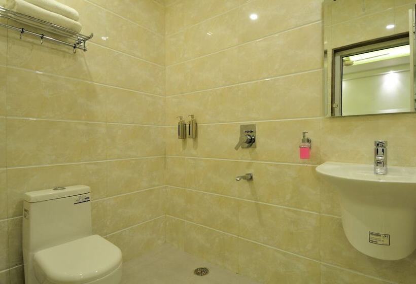 חדר דלוקס, Capital O 2242 Hotel Yuvraj Deluxe