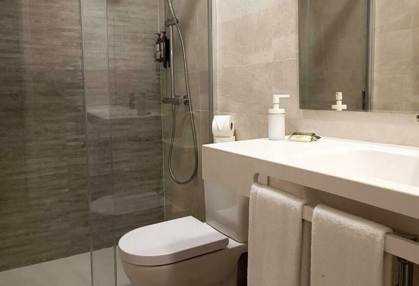 침실 2개 바다 전망 아파트, Marina Elite