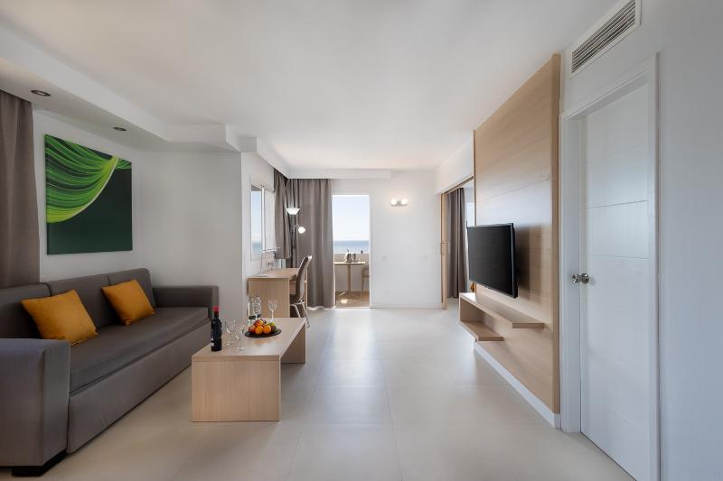 침실 2개 바다 전망 아파트, Marina Elite