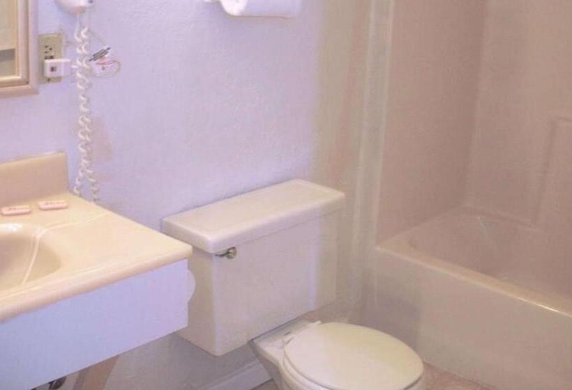 Номер Стандарт 2 Двуспальные Кровати, Marianna Inn Panguitch