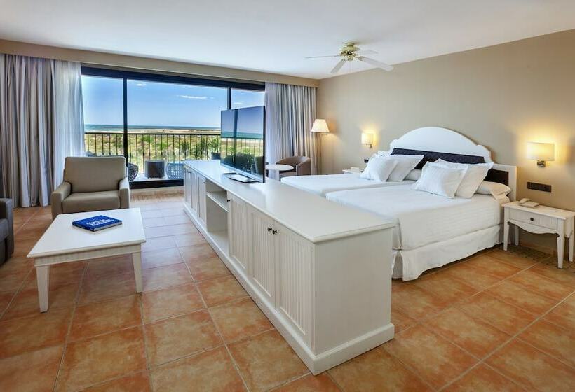 اتاق لوکس با چشم‌انداز دریا, Smy Isla Cristina