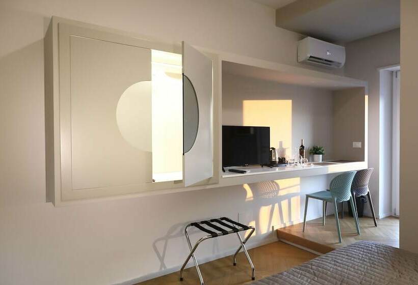 غرفة قياسية مزوَّدة بشُرفة, B&b Oblo